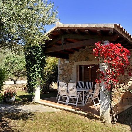 Residence Lu Fraili San Teodoro  Exterior photo