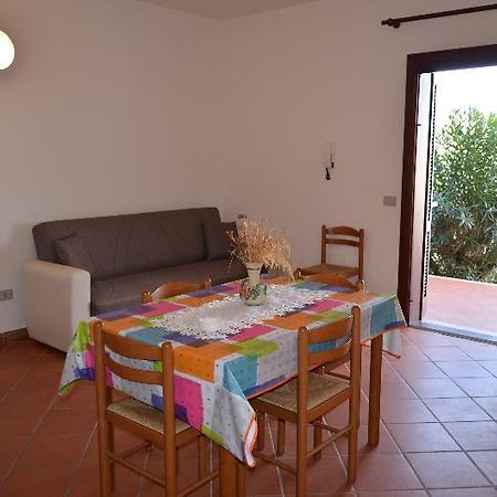 Residence Lu Fraili San Teodoro  Exterior photo