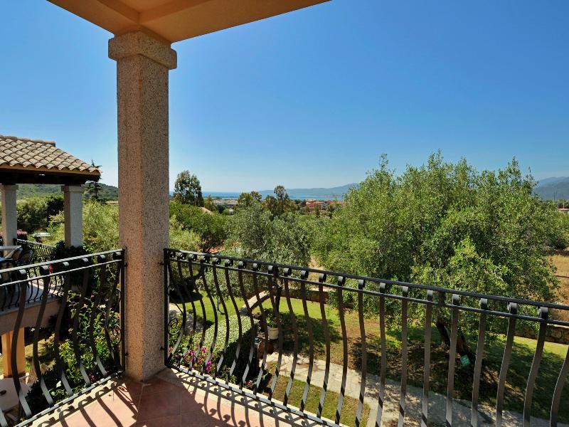 Residence Lu Fraili San Teodoro  Exterior photo