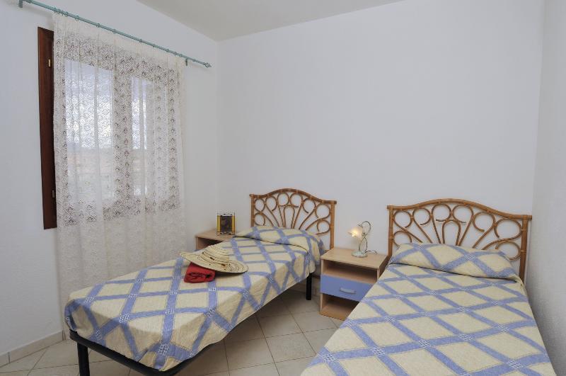 Residence Lu Fraili San Teodoro  Exterior photo